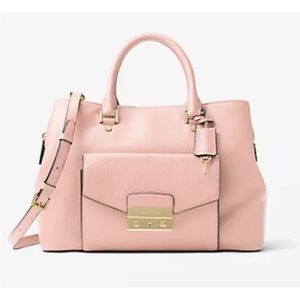 ❌SOLD❌ Michael Kors Haley Satchel